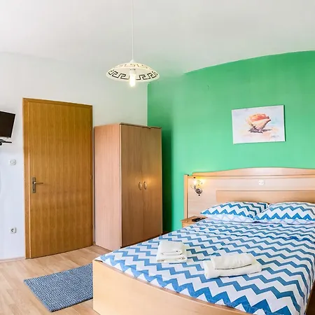 Апартаменты Smokvica - One Bed With Balcony *