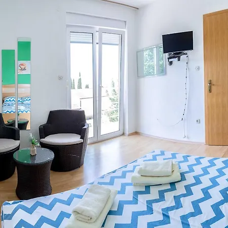 Апартаменты Smokvica - One Bed With Balcony