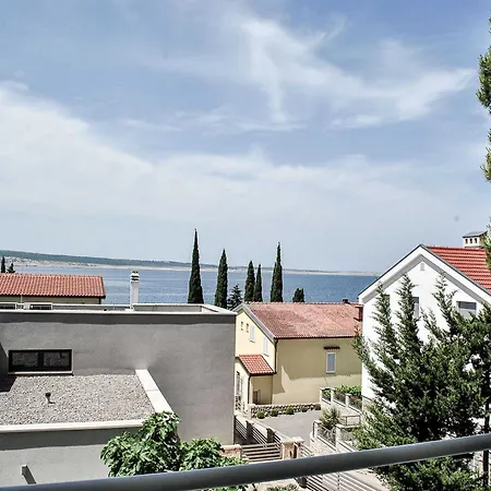 Smokvica - One Bed With Balcony Starigrad Paklenica