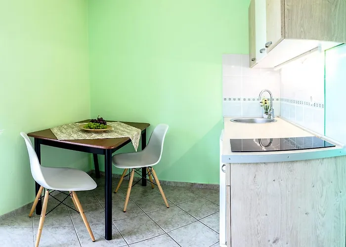 Smokvica - One Bed With Balcony