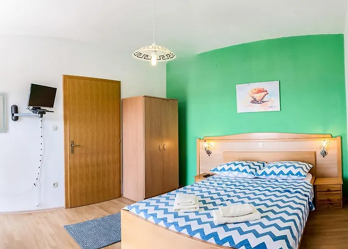 Апартаменты Smokvica - One Bed With Balcony *